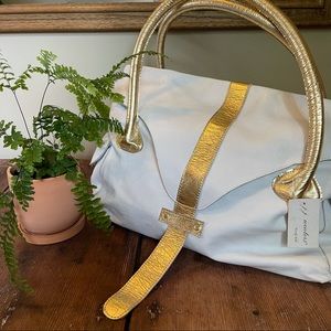 🆕 JJ Winters White Leather Shoulder bag